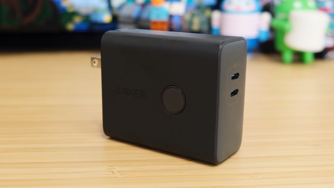 Anker 521.jpg